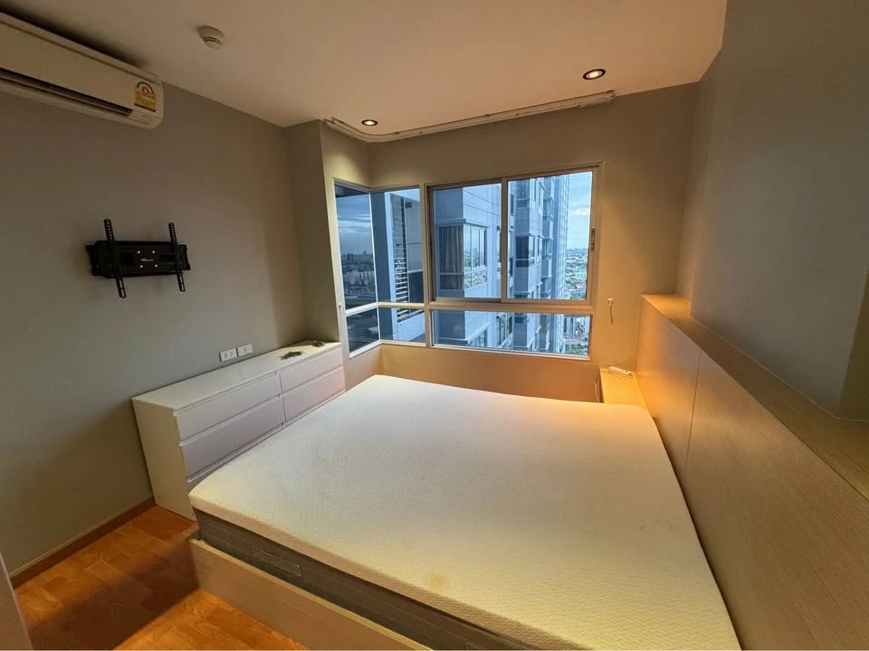 For sale: The President Sathorn – Ratchaphruek 2, 1 bedroom, 1 bathroom, fully furnished, just bring your bags and move in.