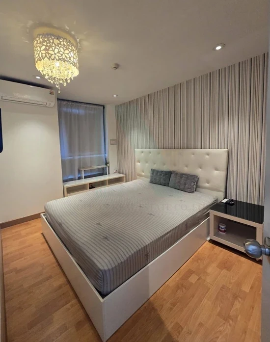 For Rent: The President Sukhumvit 81, 8th floor. Fully furnished and inviting unit—book now if interested.