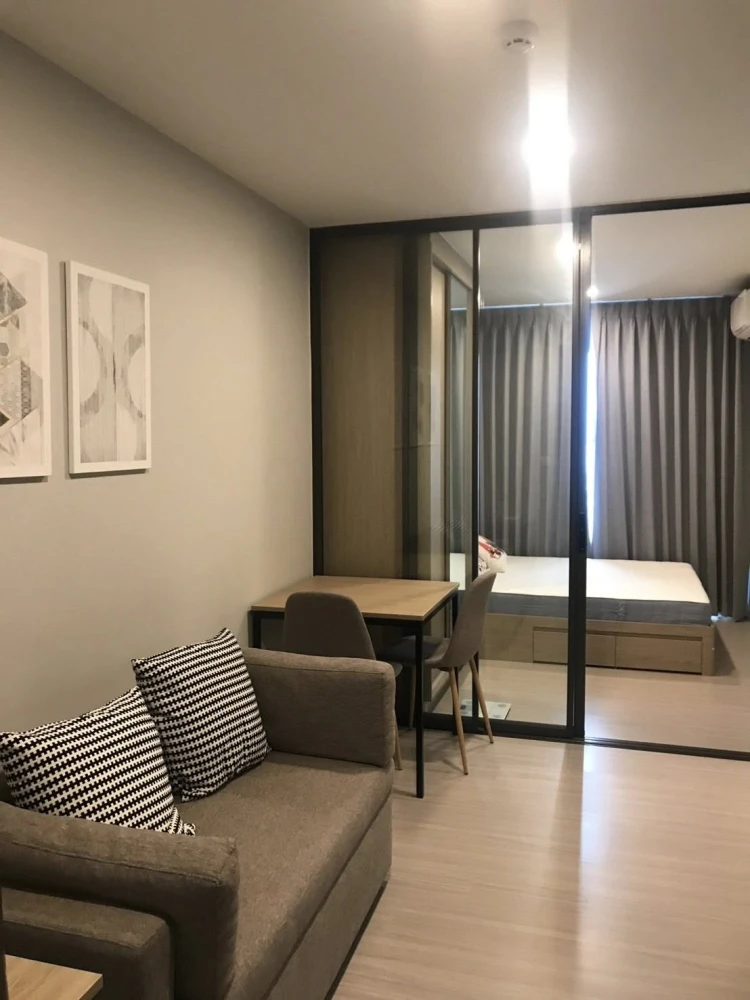 For rent: The Privacy S101, ready to move in, fully furnished + complete electrical appliances. Reserve now before it's too late++