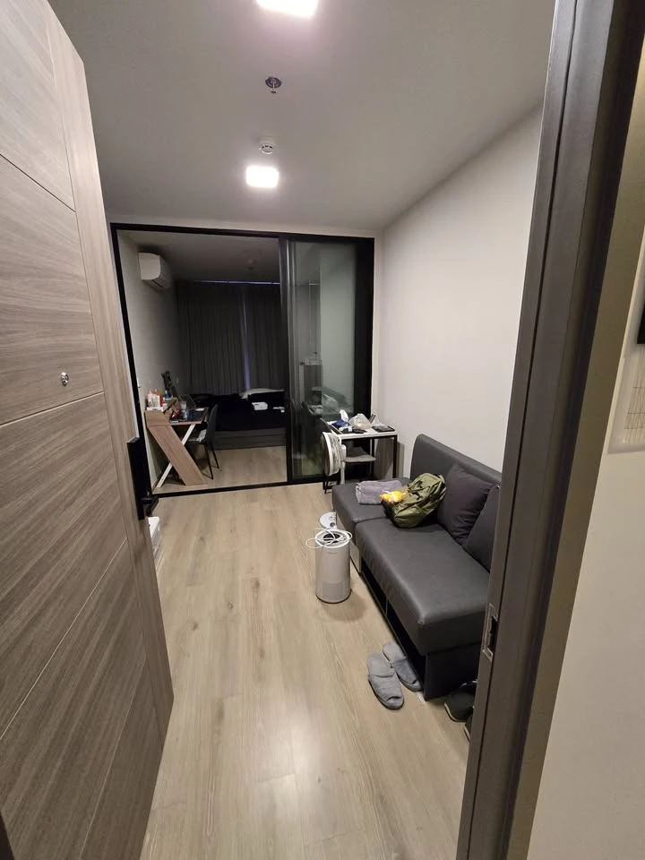For rent: The Privacy Taopoon Interchange, 27th floor, fully furnished, nice room, reserve now!
