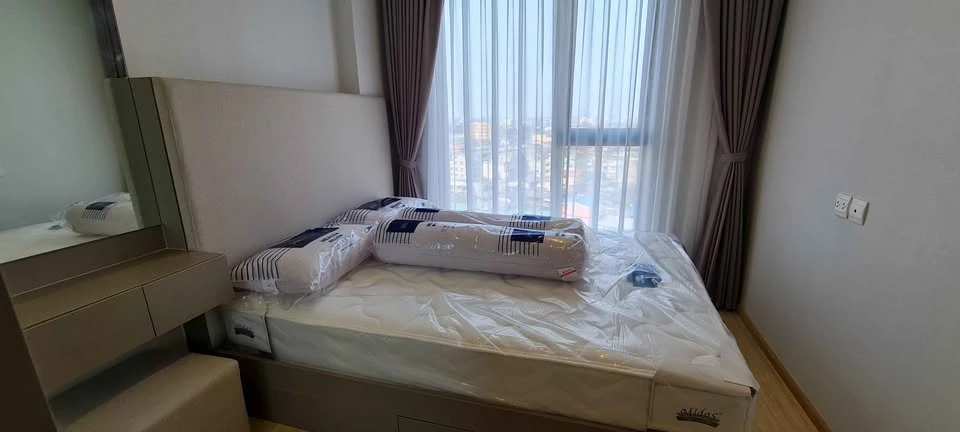 For rent: The Privacy Thaphra Interchange, 11th floor, fully furnished unit. Book now! (Urgent!)