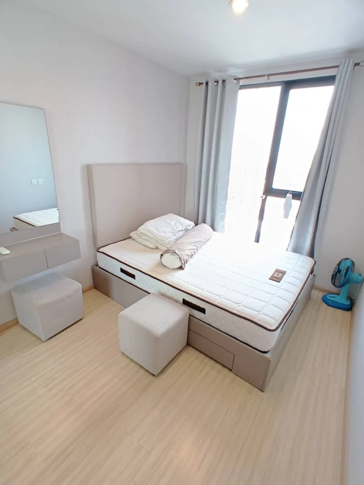 For rent: The Privacy Thaphra Interchang, a lovely room on the 15th floor with a high view and an affordable price. Come reserve today, don't delay.