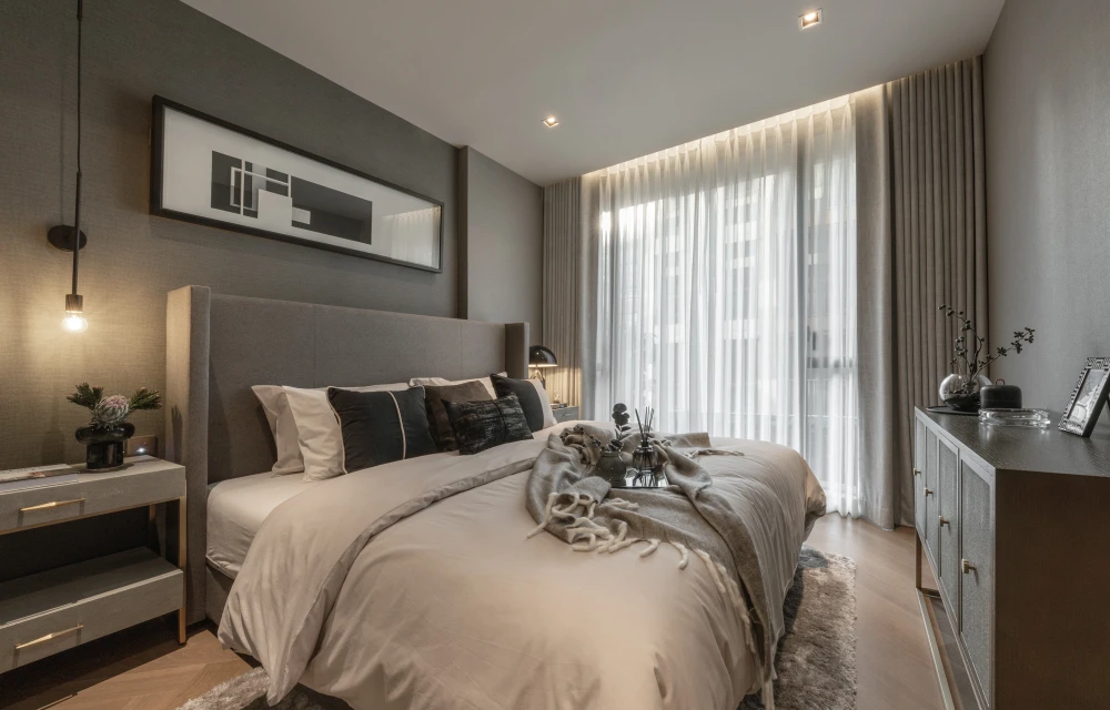 For rent: The Reserve 61 Hideaway, beautifully decorated room, complete facilities, book now, don't miss out.