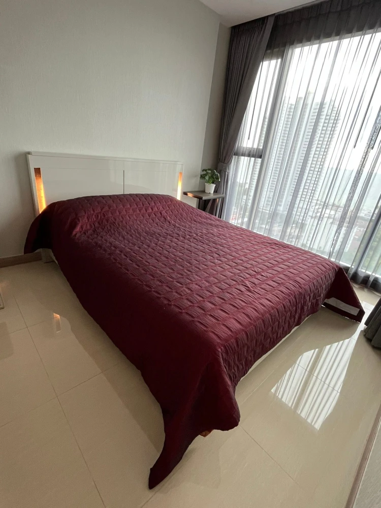For rent: The Riviera Jomtien Pattaya, 22nd floor, sea view, fully furnished, nice to live in, reserve now.