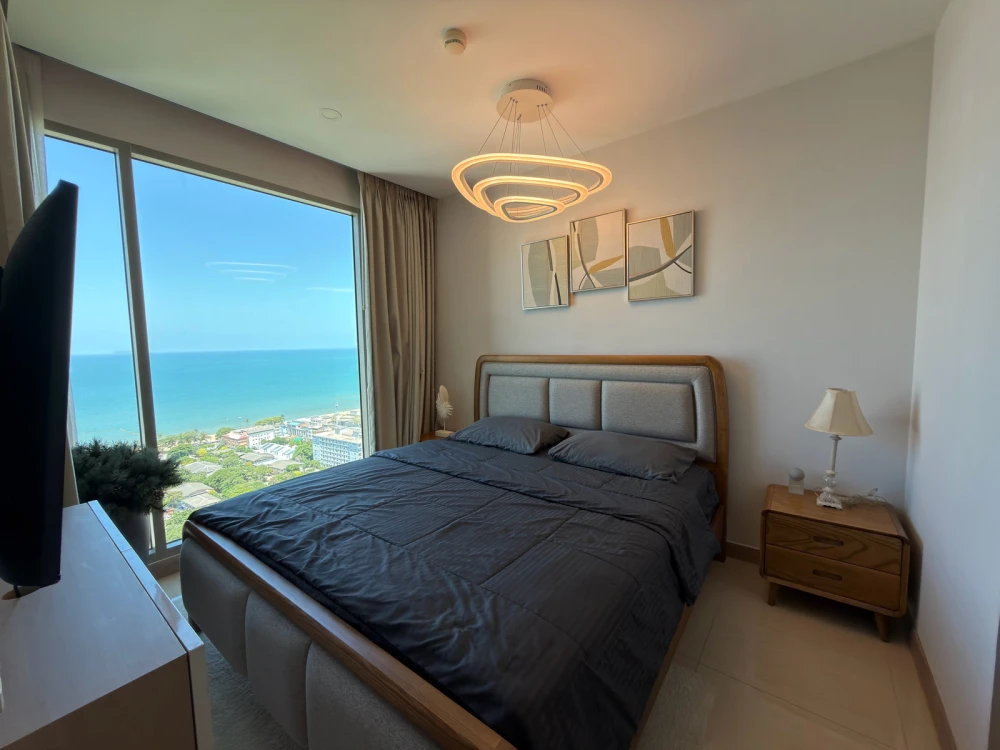 For rent: The Riviera Jomtien Pattaya, 30th floor, fully furnished, very comfortable. Book now, don't miss out!