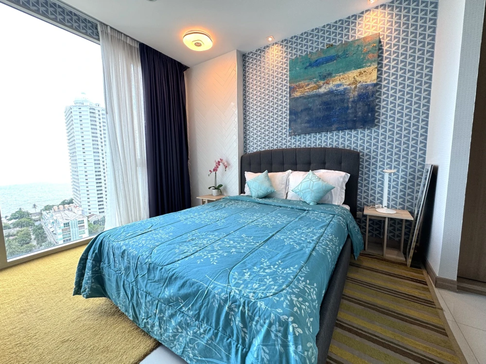 For rent: The Riviera Wong Amat Beach, a lovely room, beautifully decorated, excellent built-in furniture, sea view, reserve now!