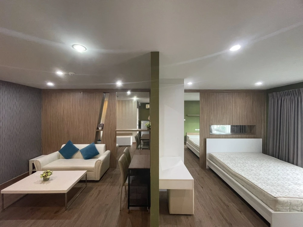 For rent: The room 3 @ sea, studio room, beautiful view, fully furnished, just bring your bags and move in.