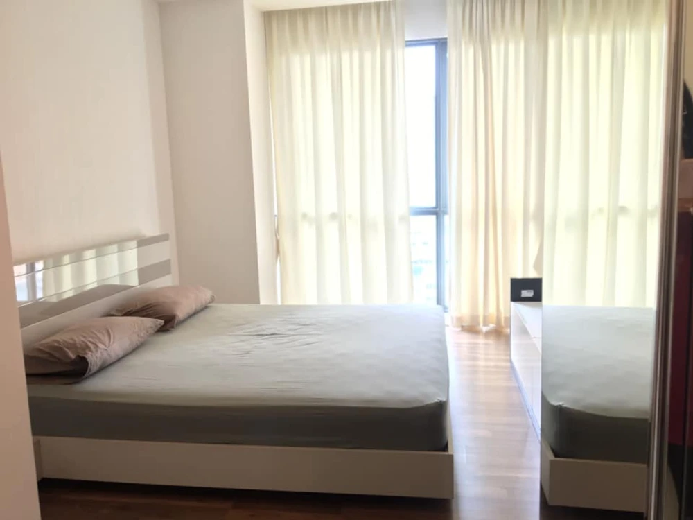 For rent: The Room Sukhumvit 62, 11th floor, fully furnished. Book now!