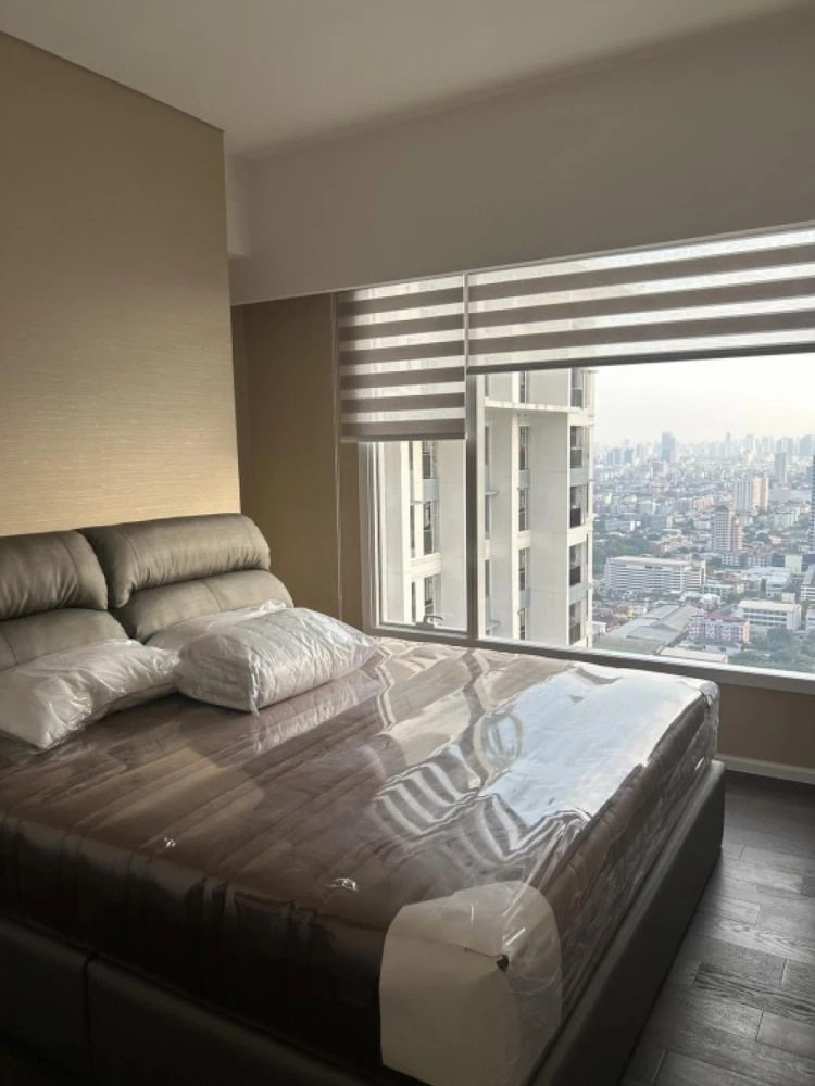 For rent: The Saint Residences, 39th floor, nice room, fully furnished, reserve now!