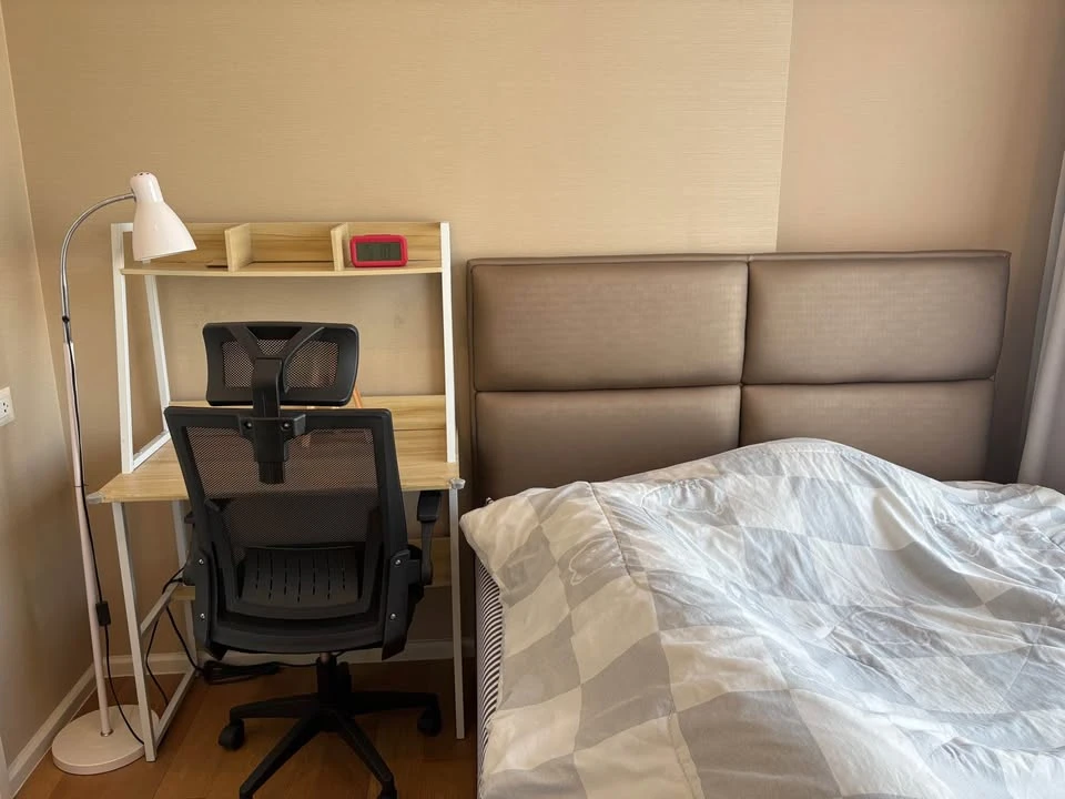 For rent: The Saint Residences. Nice room, fully furnished, beautiful Union Mall view, unblocked. Don't miss out!