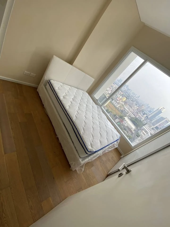 For rent: The Saints Resident, ready-to-move-in apartment on the 21st floor with great views and complete amenities. Book now!
