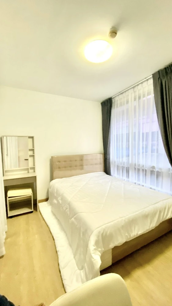 For rent: The Seed Ratchada-Huai Khwang, 1 bedroom, 1 bathroom, decorated in a controlled tone, comes with complete furniture, hurry and reserve now!