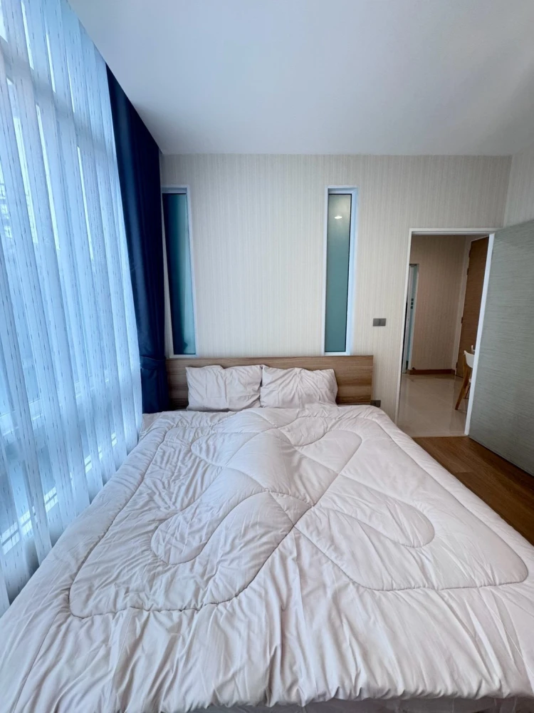 For rent: The Sky Sukhumvit, 6th floor, fully furnished, ready to move in. Book now! (Quickly!)