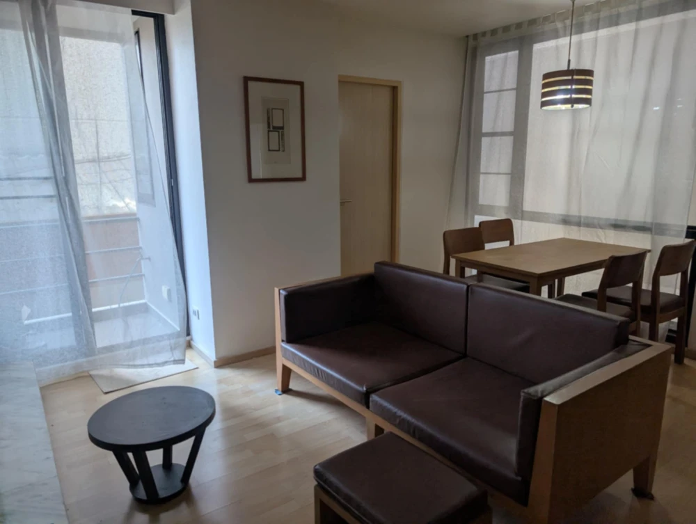 For rent: The Tempo Phahon Yothin 2, large room, plenty of usable space, fully furnished, must book.