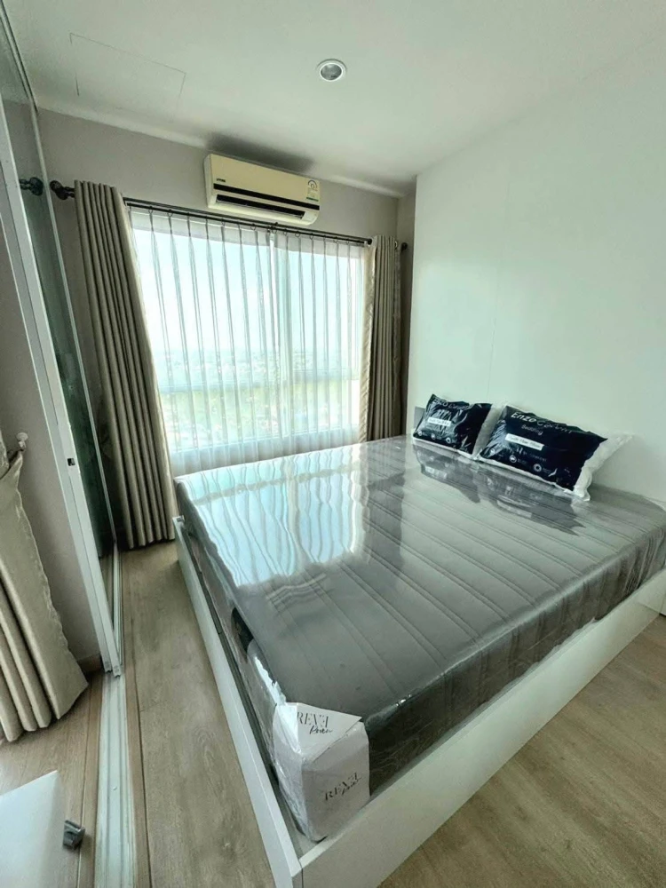 For rent: The Tempo Grand Sathon-Wutthakat, 16th floor, fully furnished, very livable. Book now!