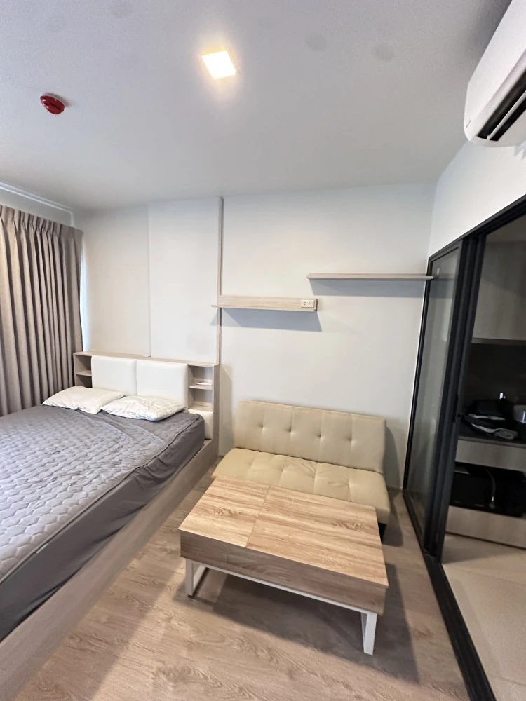For rent: The Tree Pattanakarn - Ekkamai, Studio room, high floor, unobstructed view, fully furnished with built-in furniture and appliances, ready to