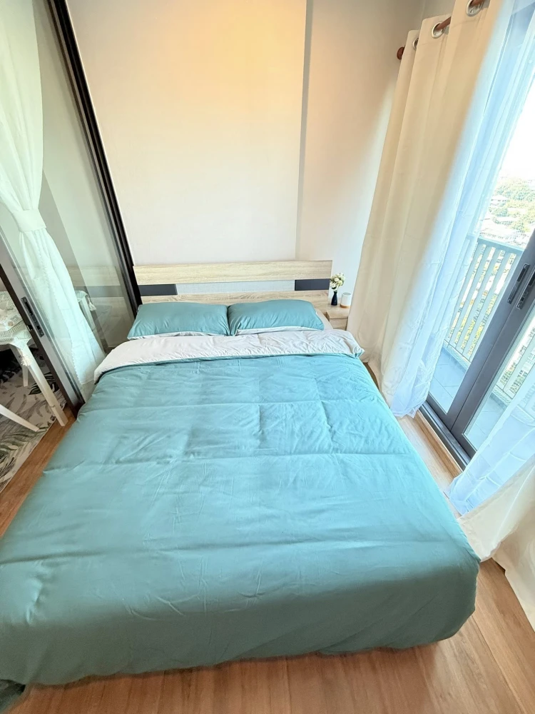 For rent: The Tree RIO Bang-Aor Station. Nice room, great location, convenient transportation, fully furnished. Book now!