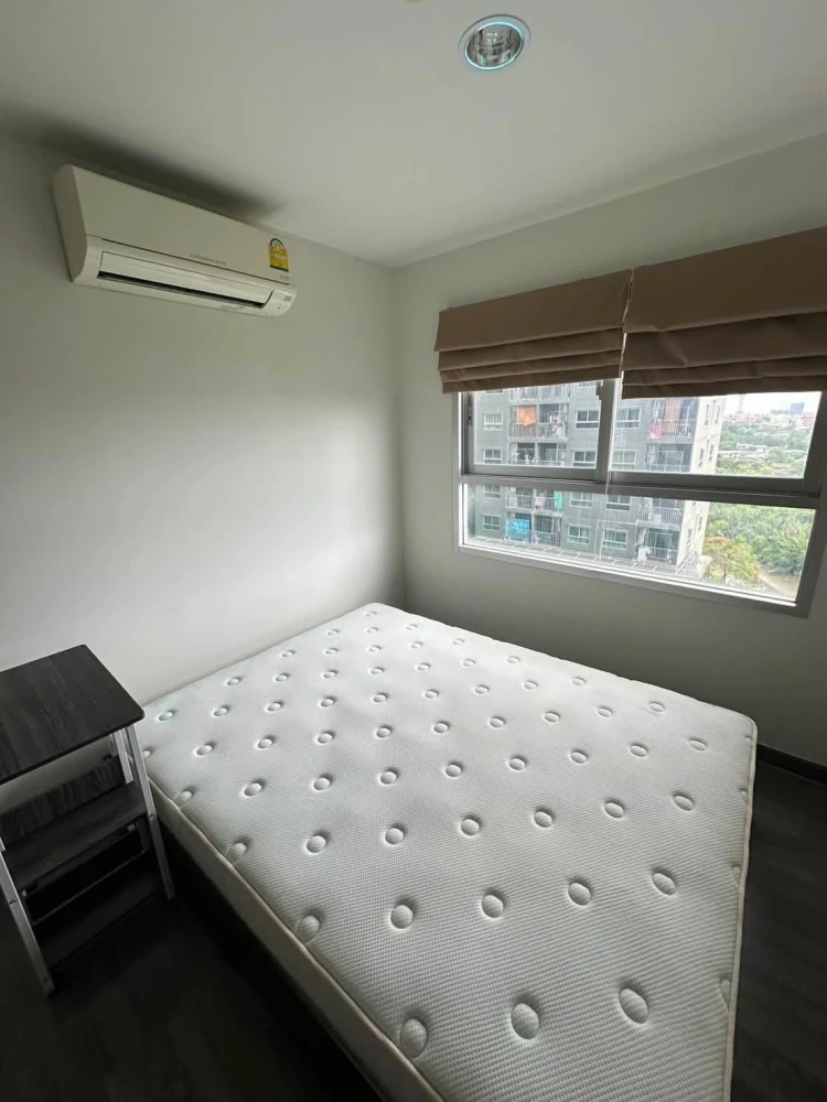 For rent: The Trust @ BTS Erawan, 9th floor, pool view, fully furnished. You can't miss this!