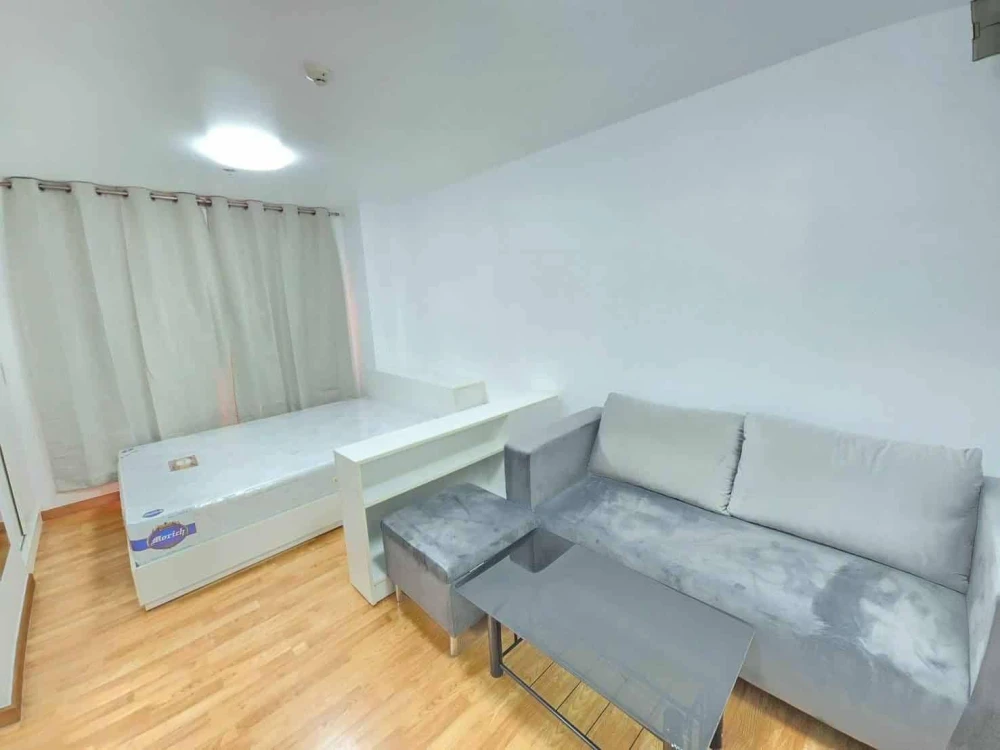For rent: The Trust Condo Ngamwongwan, high floor, ready to move in, affordable price, hurry and reserve now!