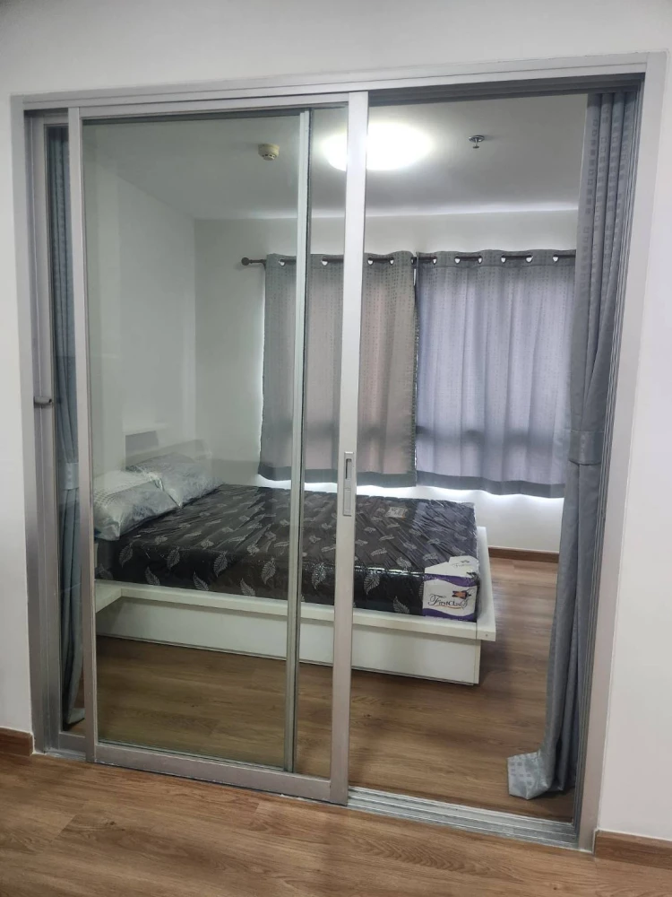 For rent: The Trust Residence Pinklao, 30th floor, beautiful city view, unblocked, fully furnished. Book now!
