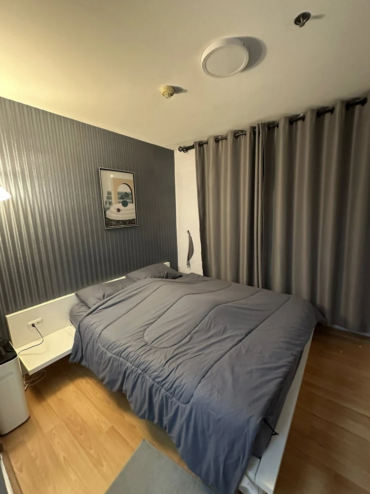 For rent: The Trust Residence Pinklao. A lovely room in a prime location, fully furnished. You can't miss this opportunity!