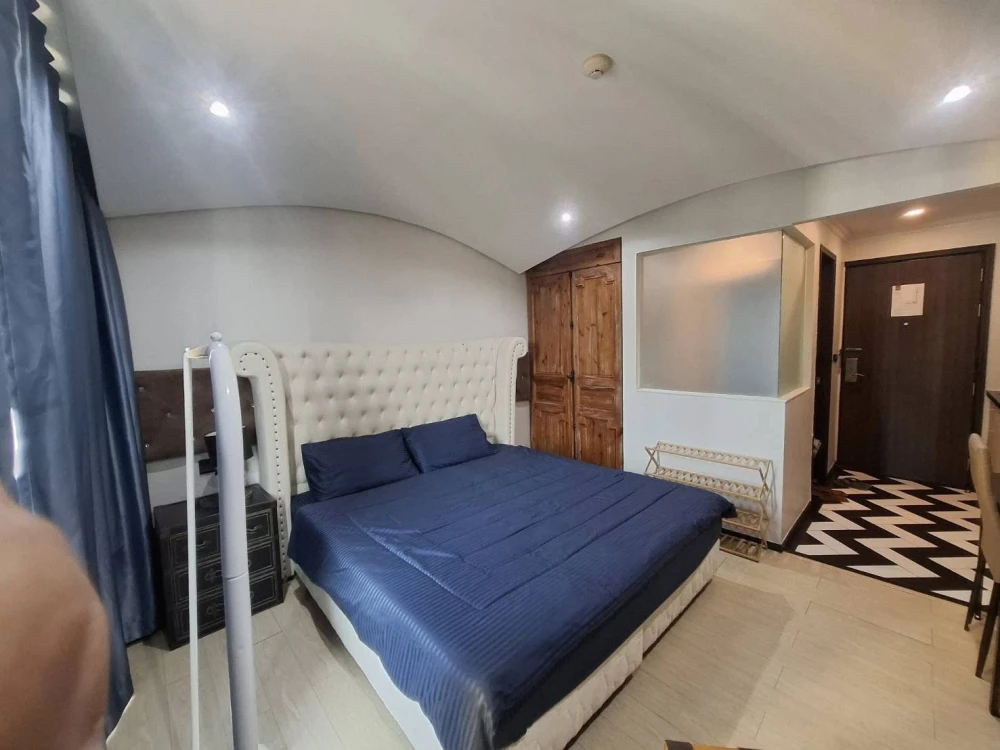 For rent: The Venetian Signature Condo Resort Pattaya, a nice room on the 4th floor, fully furnished, hurry and reserve now!