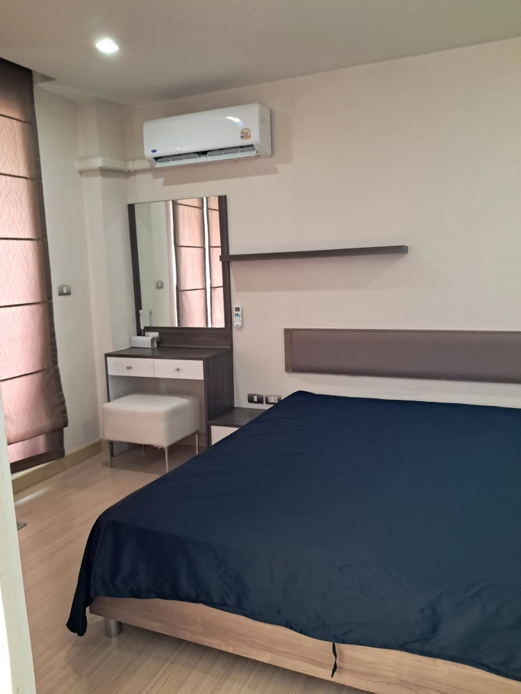 For rent: Tree Condo Ekamai (Sukhumvit 42), fully furnished, spacious unit. Book now!