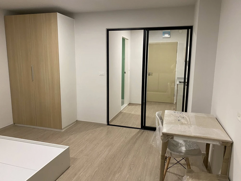 For rent: Twize Future Rangsit, ready-to-move-in apartment. Affordable price, spacious and comfortable. Book now!