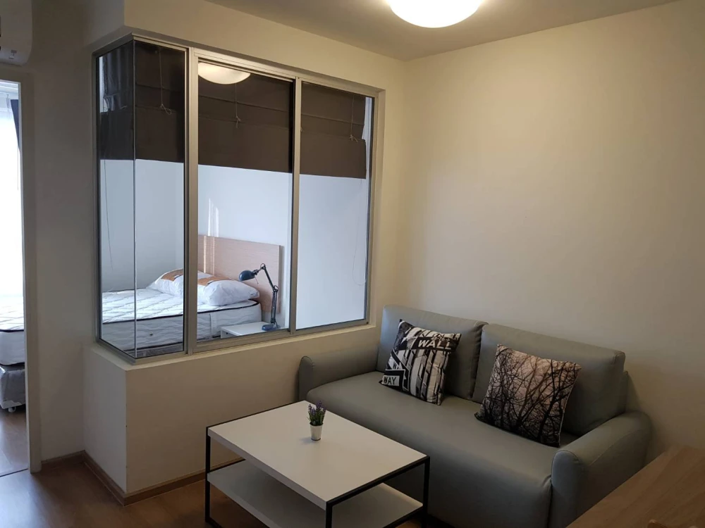 For rent: U Campus Rangsit-Muangake, 7th floor, pool view, fully furnished, ready to move in. Book now!