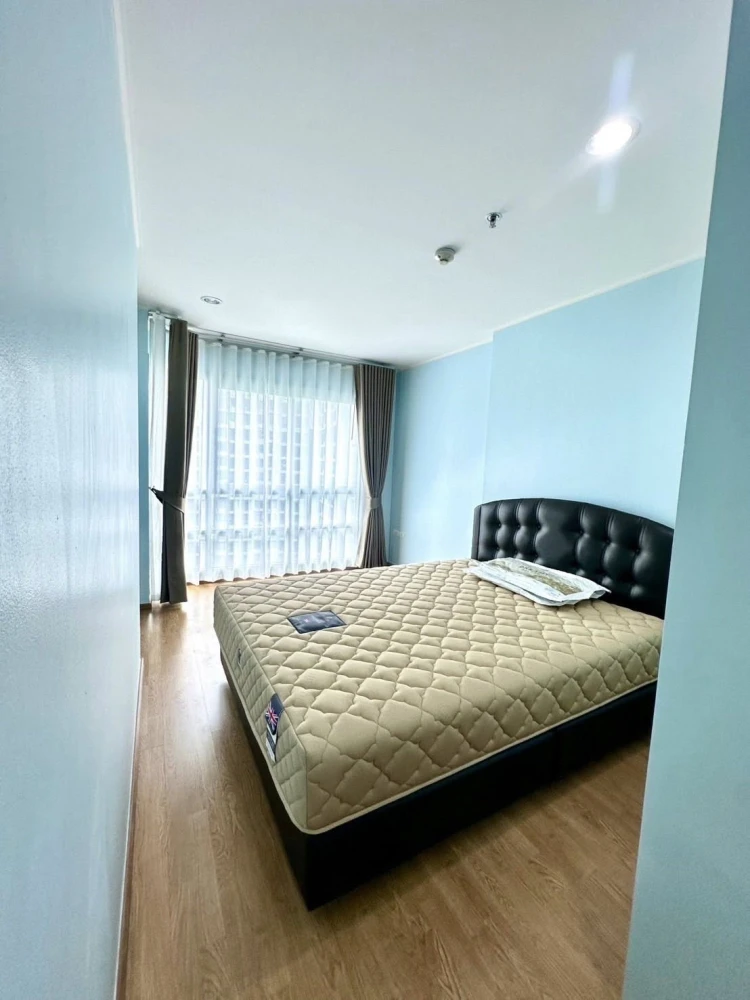 For rent: U Delight @ Onnut Station, spacious room with plenty of usable space, fully furnished and equipped with appliances. Reserve now!