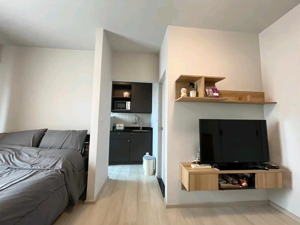 For rent: UNIO Ramkhamhaeng - Serithai, 5th floor, fully furnished, very livable. Book now!
