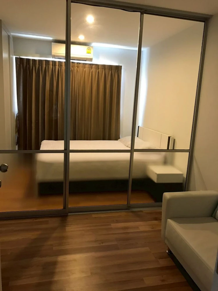 V Condo Ladkrabang, 6th floor, fully furnished, for rent. Book now!