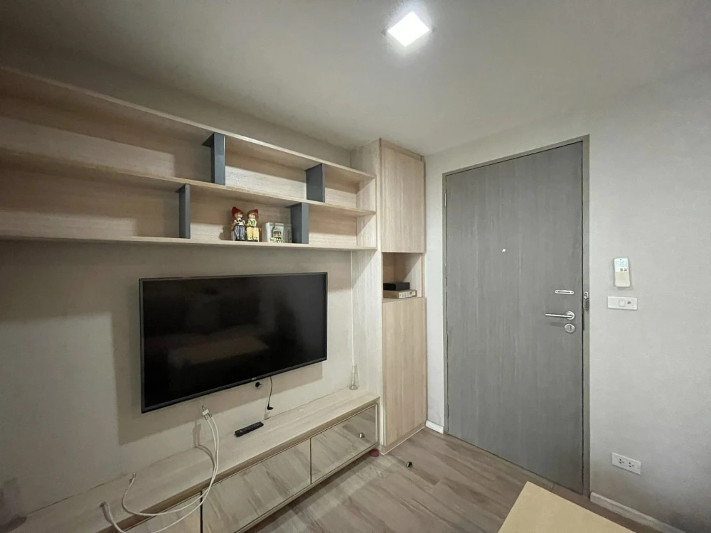 For rent: Very Sukhumvit 72, ready to move in, complete facilities, good price, hurry and reserve now.