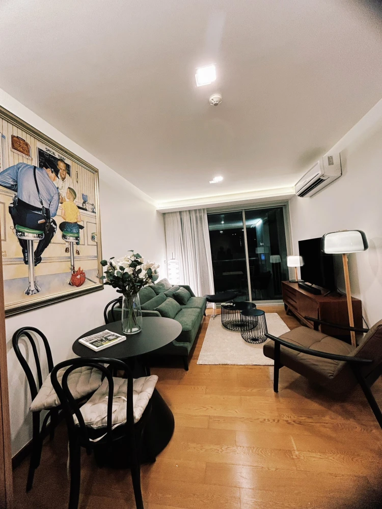 For rent Via 31, 4th floor, open view, beautiful balcony with garden view, facing north, no afternoon sun or weak morning sun, must book.