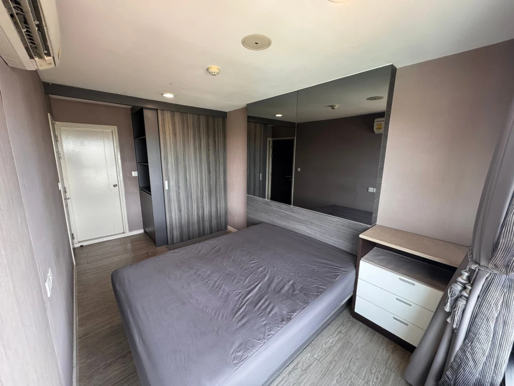 Villa Lasalle for rent, 8th floor. Nice, fully furnished unit. Just bring your suitcase! Rent quickly!
