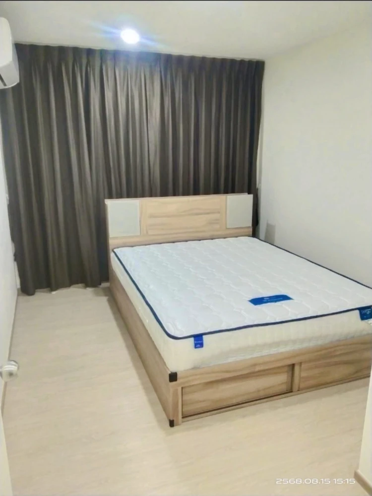 For rent: Wela Ramkhamhaeng 186. Separate space, separate kitchen, bedroom, work room, or living room. Quiet, peaceful atmosphere. Reserve now!