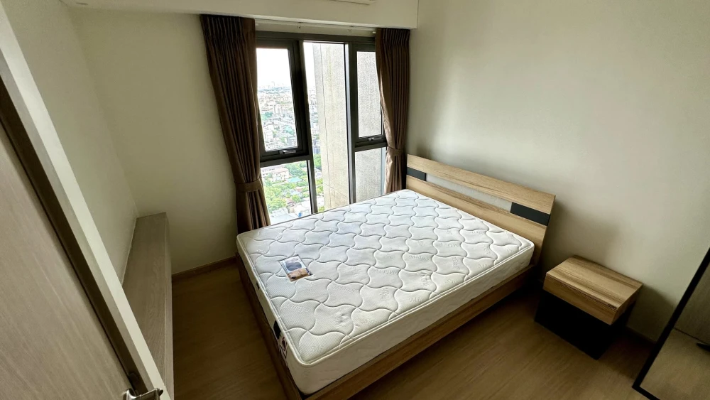 1-bedroom unit for rent at Whizdom Connect Sukhumvit, fully furnished with appliances. Book now!