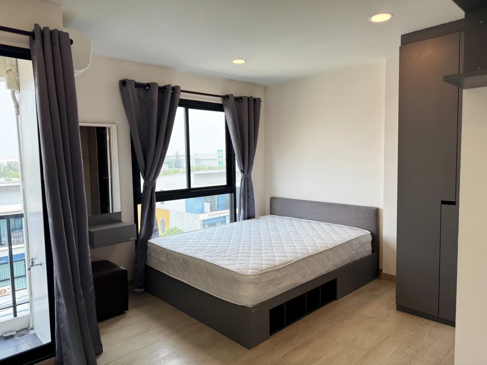 Wynn Thani for rent, a lovely room with complete decorations. Book now, don't miss out!