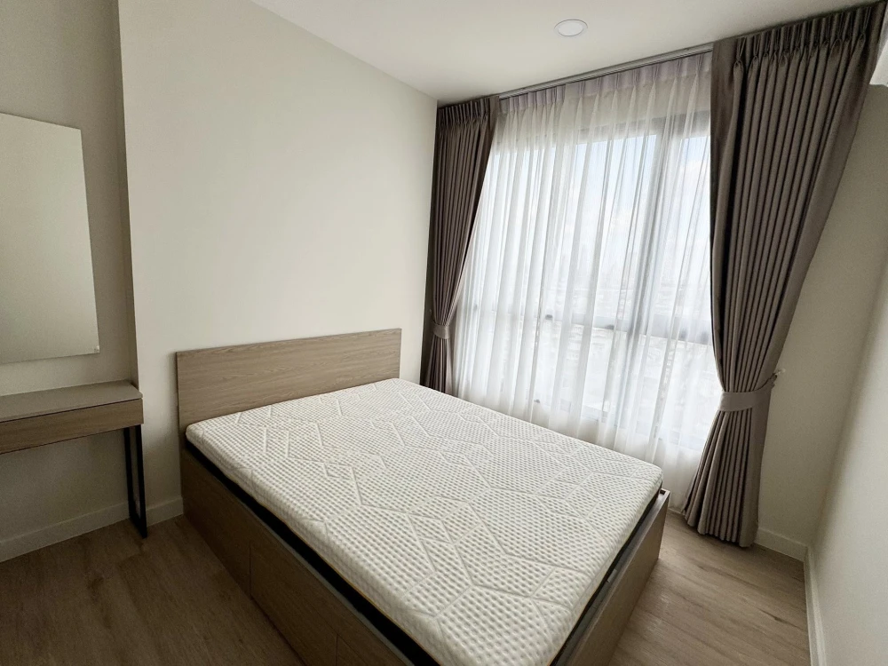 For rent: XIM Suksawat - Rama 3, a lovely unit on the 20th floor, fully furnished with appliances. Don't miss out!