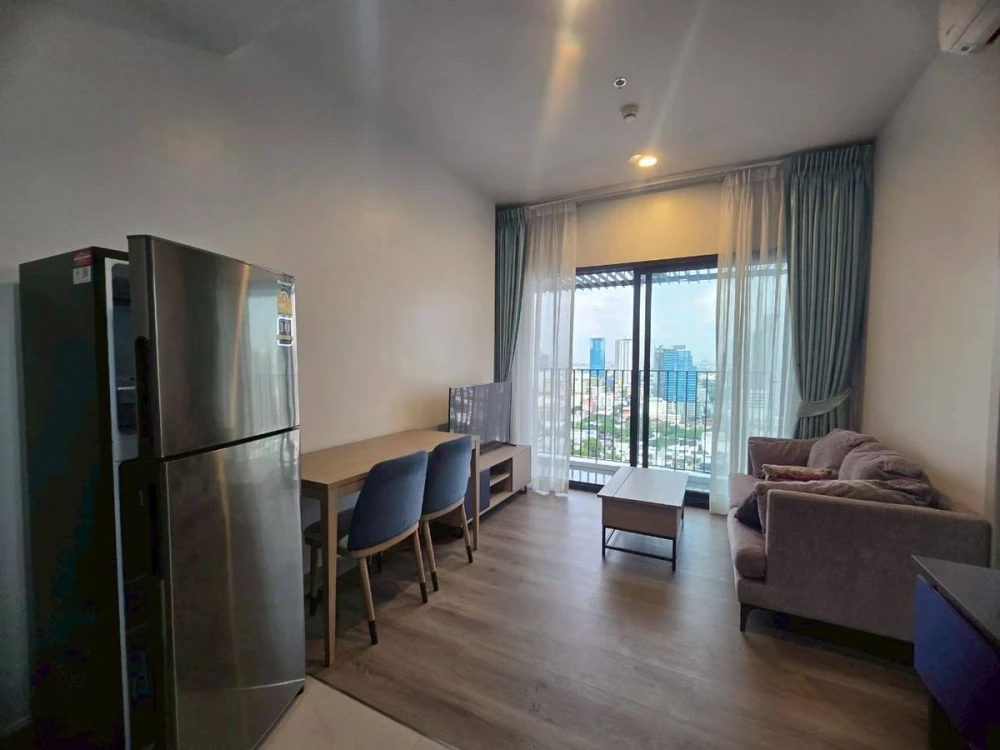 For rent: XT Ekkamai, 25th floor, fully furnished, nice room, reserve now, don't miss out, hurry!