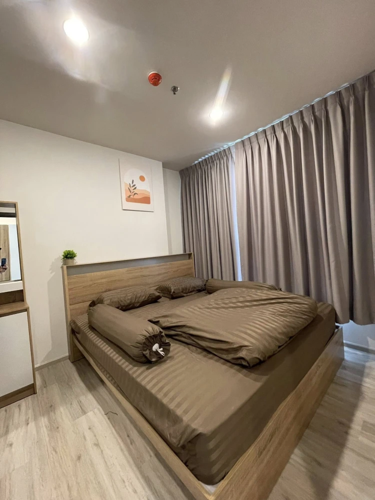 For rent: XT Huaikhwang, 1 bedroom, 1 bathroom, fully furnished. Just bring your suitcase and move in!