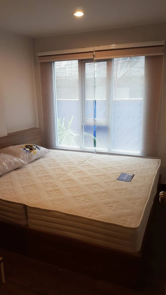 For rent: You 3 Condo @ Yak Kaset, a nice room, good location, fully furnished. If it's this good, what are you waiting for?