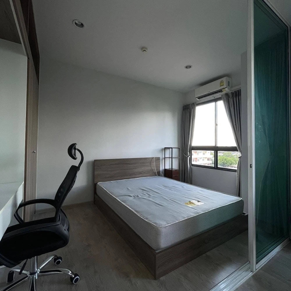 For rent: Zelle Plus Talat Phlu Station, 5th floor unit. Great location, fully furnished. Don't miss out!