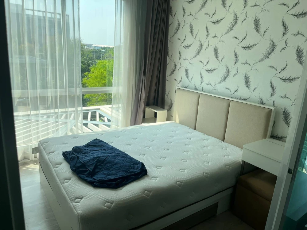 Zelle Salaya condo for rent. Ready to move in, fully furnished. Affordable price. Book now!