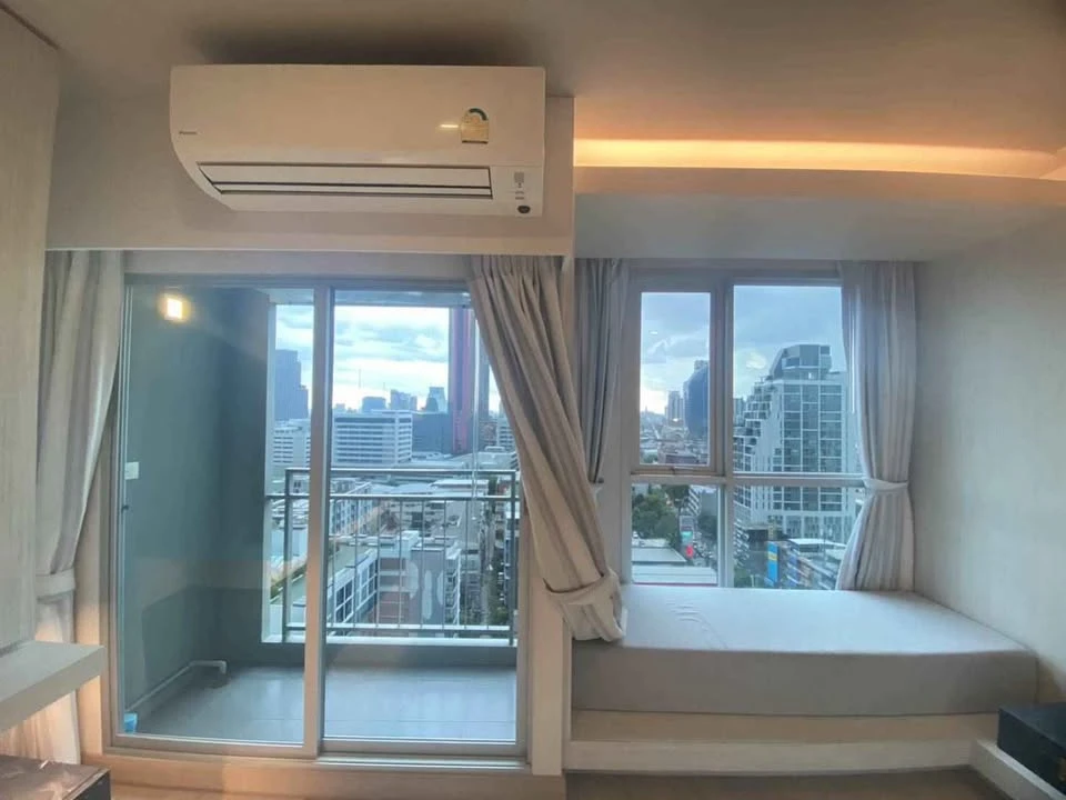For rent Lumpini Selected Sutthisan-Saphankwai, ready to move in, complete facilities, book now