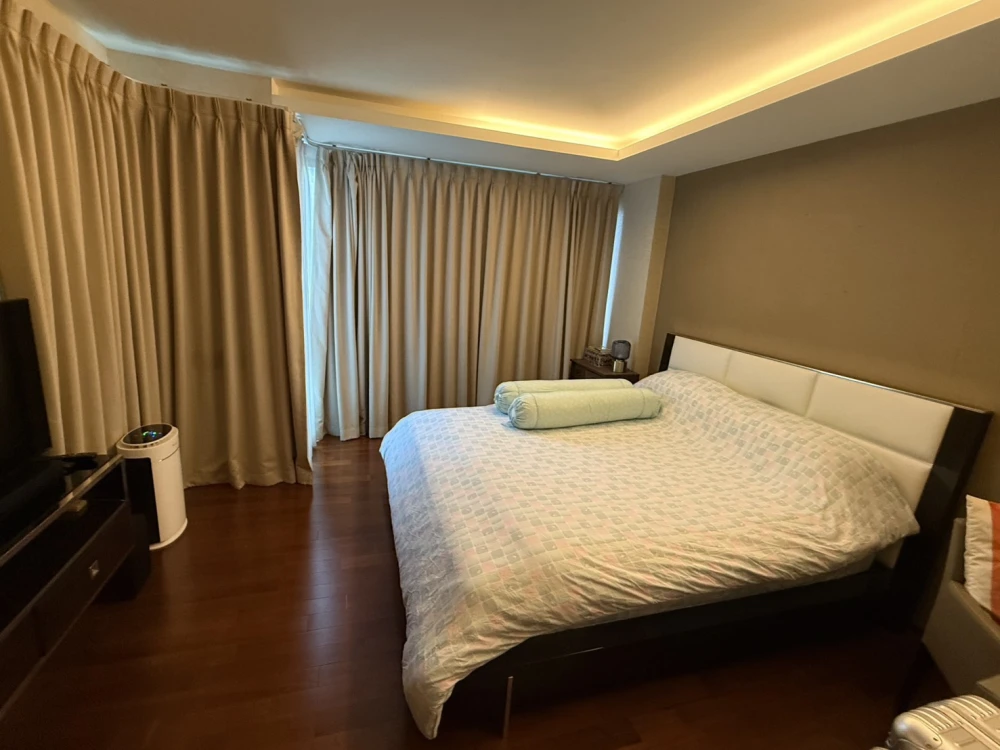🏠🌃 Urgent Sale: The Address Sukhumvit 61 Condo 🏠🌃