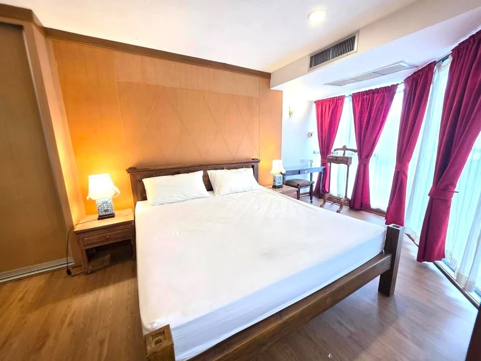 📍 Condo in a great location, in the heart of Sukhumvit, convenient transportation, near BTS Phrom Phong.