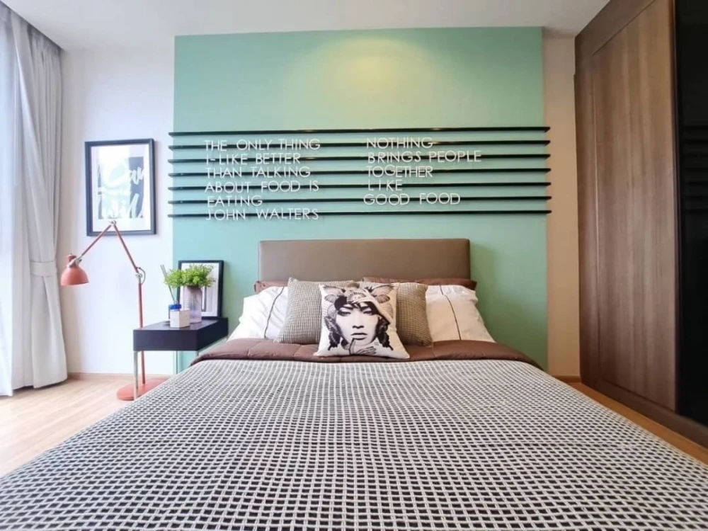 ✨ For SALE Only ✨ High-Floor 1-BR Corner Feel with Unblocked BTS View at The Line Phahon - Pradipat