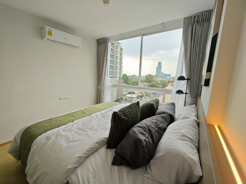 🌟 Available for rent: Chateau In Town Phaholyothin 11, a rare find in a prime Ari location! 🏡🌆