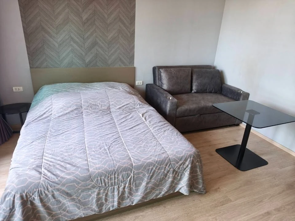 🏠🌃 Condo for Rent: Ideo Sathorn-Wongwian Yai 🏠🌃